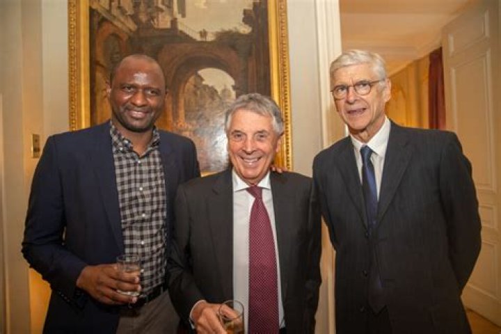 'It disappoints me terribly' - Arsenal snub David Dein as they refuse to stock former chief's book in club store
