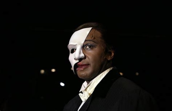 10 Surprising Facts about “The Phantom of The Opera” Casts