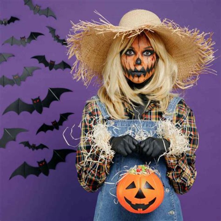 12 DIY Halloween Costumes You're Going to Want to Start This Weekend