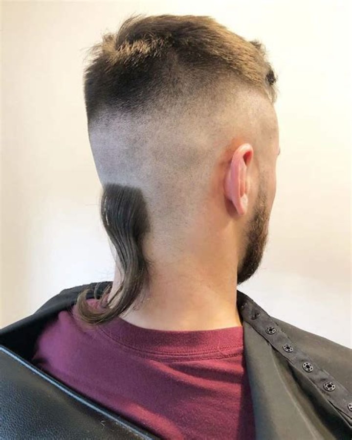 14 Ugly Haircuts You Should Never Try