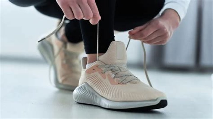 15 Best Breathable Shoes for Sweaty Feet That Enhance Air Flow