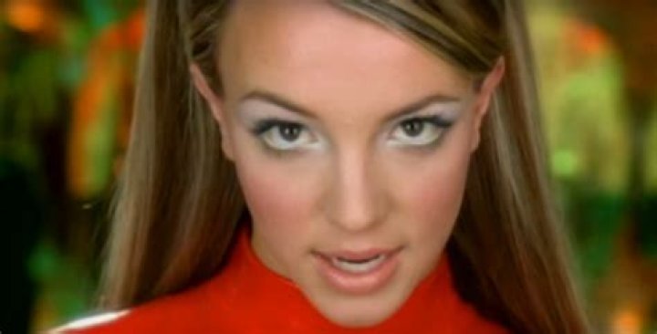 19 Middle School Dance Songs That Made You Go Absolutely Berserk — LISTEN