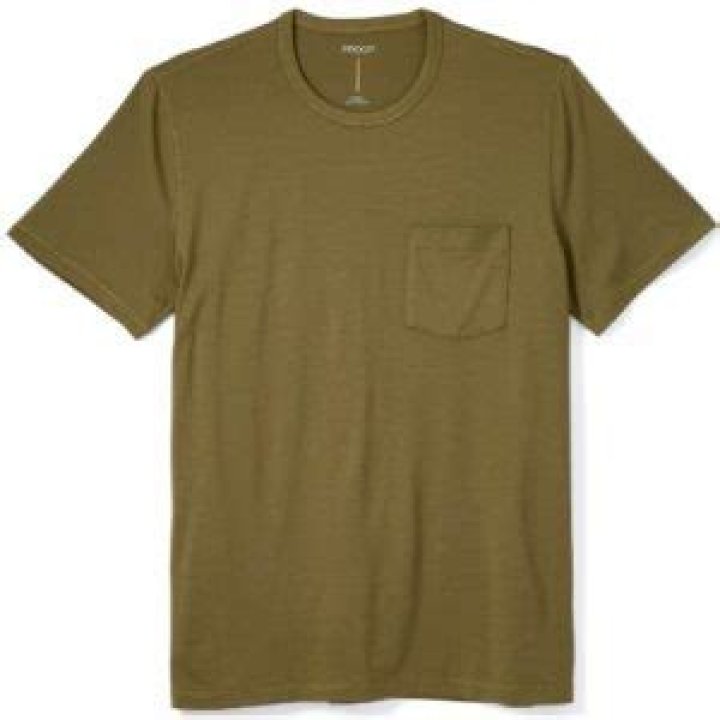20 Best Pocket T-shirts For Men: Brands For All Budgets 2024