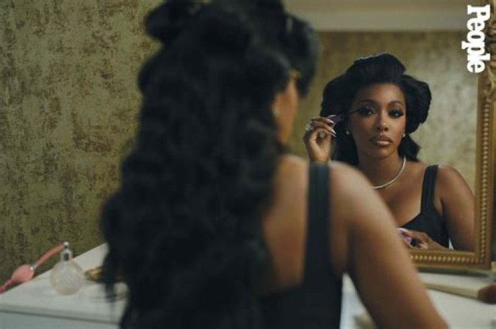 20+ photos of Porsha Williams that show the RHOA star’s transformation over the years