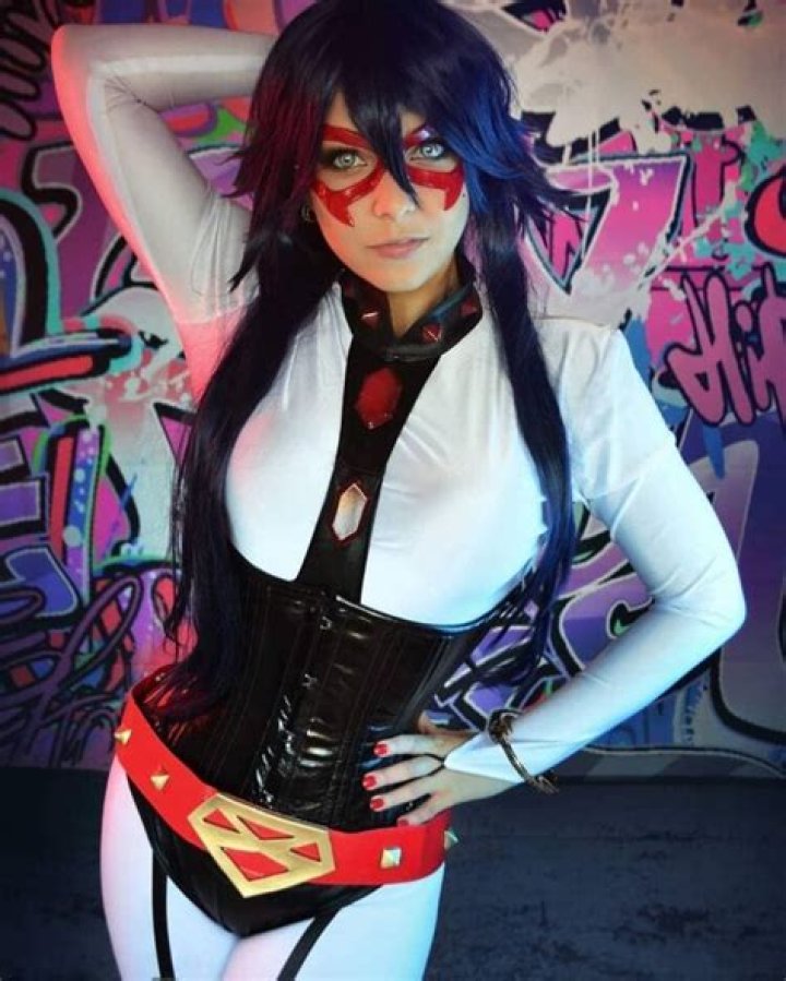 22 Best Midnight Cosplays From My Hero Academia