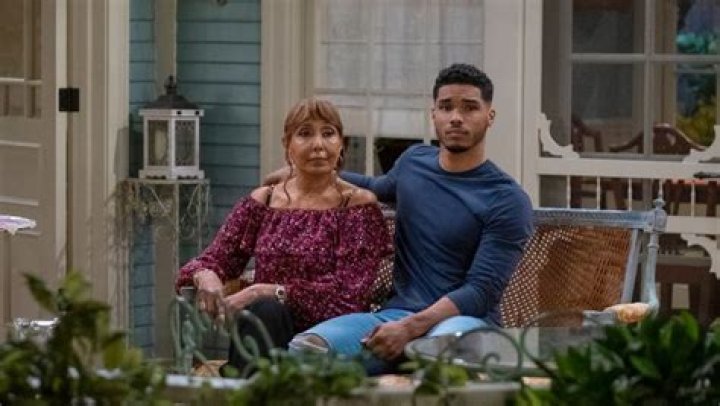 5 Shows Like Family Reunion You Must See