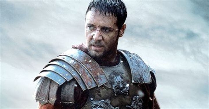 5 Times Russell Crowe Played a Character Who Wasn't His Age