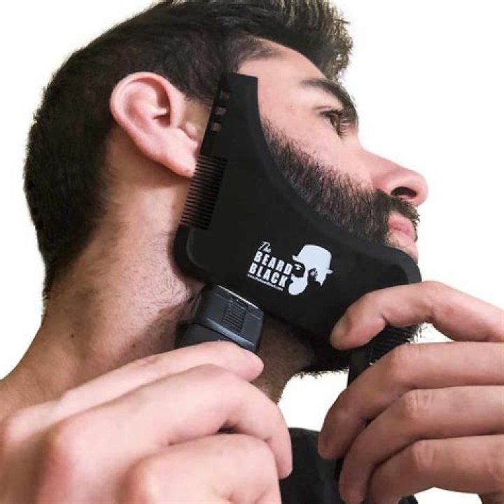 7 Best Beard Shaper Tools For Men – Find Great Angles in 2024
