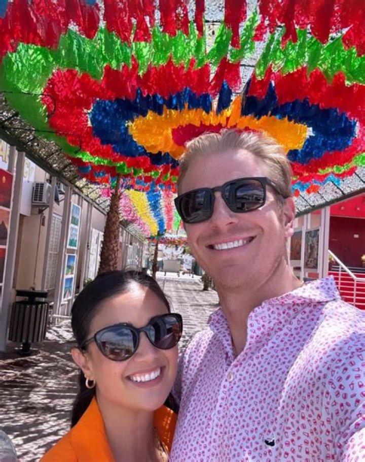 7 Times 'The Bachelor's Catherine & Sean Lowe's Instagram Interactions Were Simply The Cutest — PHOTOS