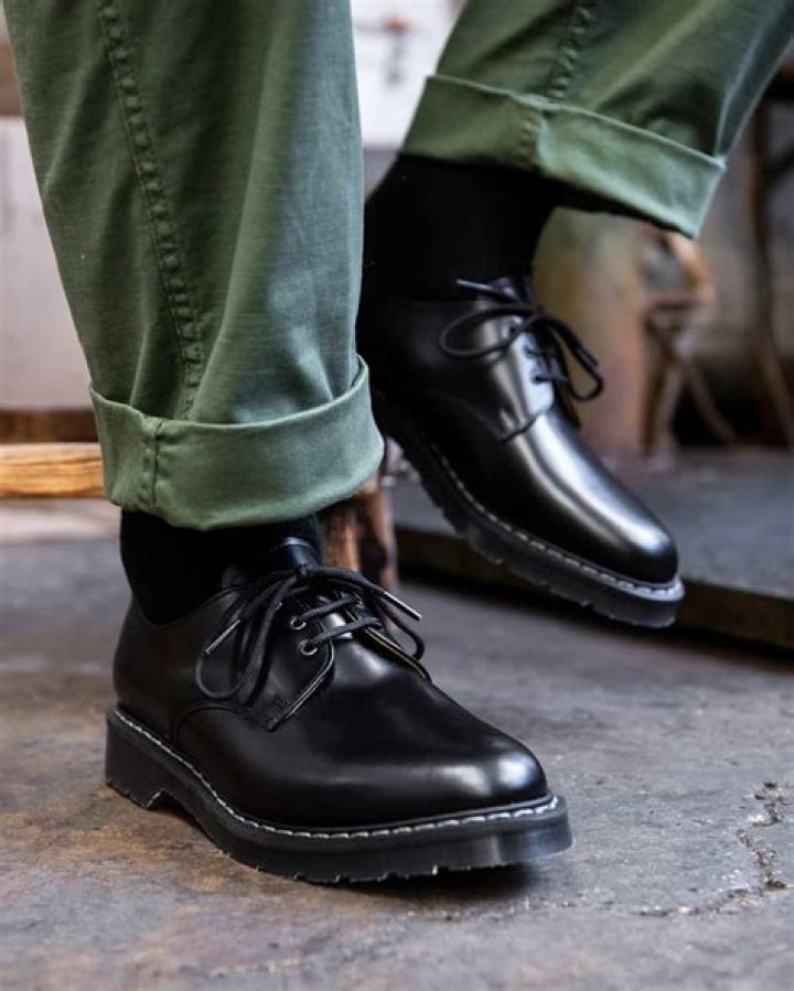 8 Boots Like Doc Martens For Men – Best Alternatives For 2024