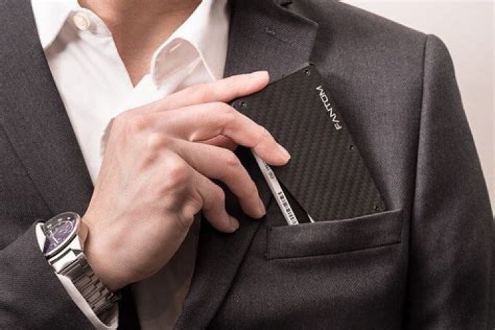 8 Ridge Wallet Alternatives To Budget Money Better In 2024