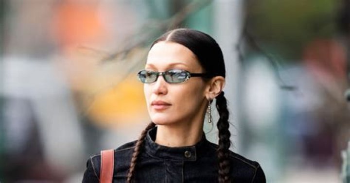 9 ’90s Updos To Try Instead Of Your Standard Ponytail