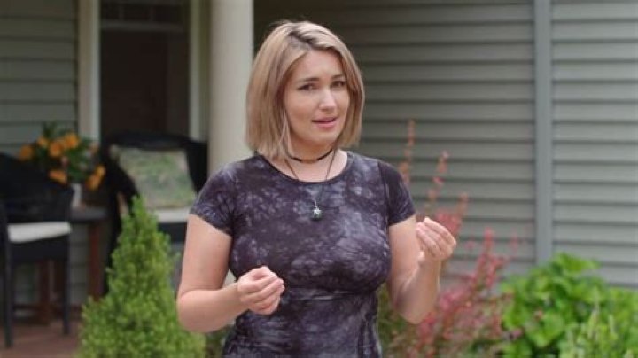 90 Day Fiance fans point out something very wrong with Stephanie Matto’s toe in recent picture