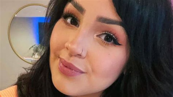 90 Day Fiance: Tiffany Franco shows off small waist in pink crop top for Angela Deem’s birthday