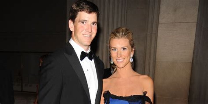 Abby McGrew: Eli Manning's Wife & Net Worth [2023 Update]