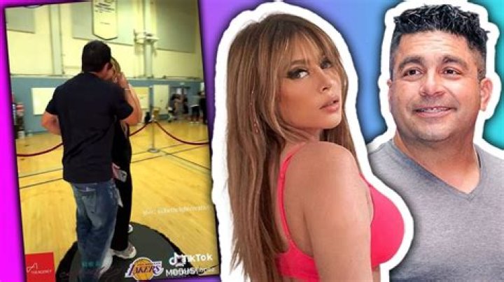 Addison Rae's dad Monty Lopez challenges Yung Gravy to boxing match in bizarre TikTok flurry
