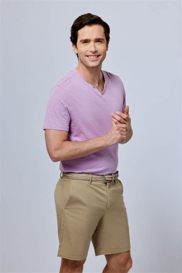 Alec Santos: Age, Wiki & Net Worth