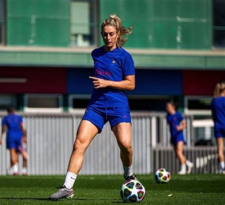 Alexia Putellas (Footballer) Sexuality: Is She Lesbian? Romantic Journey With Girlfriend Olga Rios
