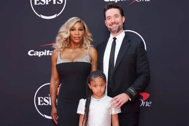 Alexis Ohanian Net Worth, Height, Wife, Daughter, Parents, Age, Bio