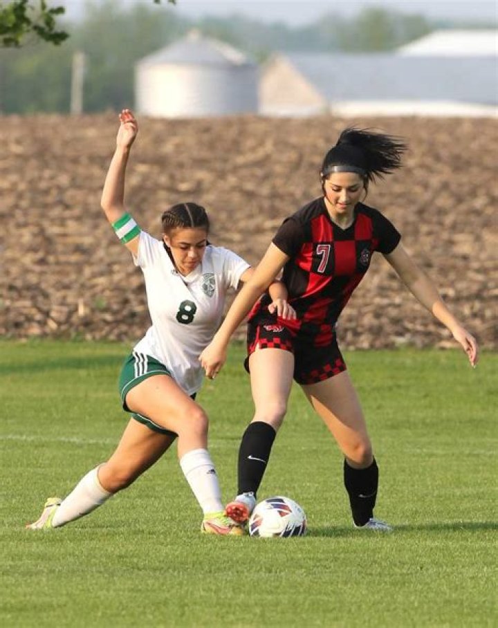 Alleman Girls Soccer wins 4-0 in Sectional game
