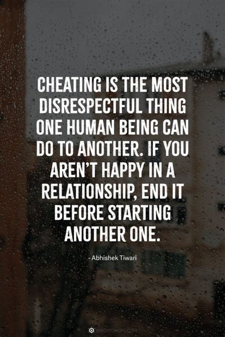 Always thinking that your partner is cheating on you? Here's how to stop it