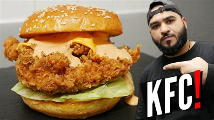 Amateur chef makes KFC’s Zinger burger at home - and the secret is a packet of crisps