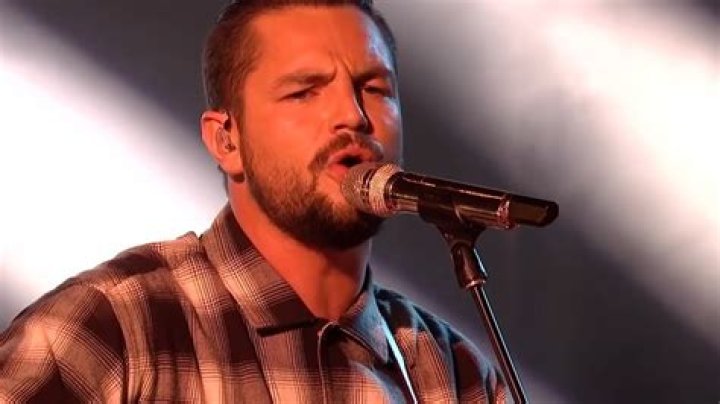 American Idol’s Chayce Beckham has some advice for the finalists