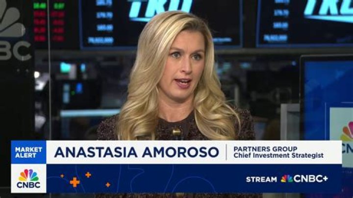 Anastasia Amoroso CNBC, Wikipedia, Wasifu, Mume, Net Worth, Picha na Ukweli