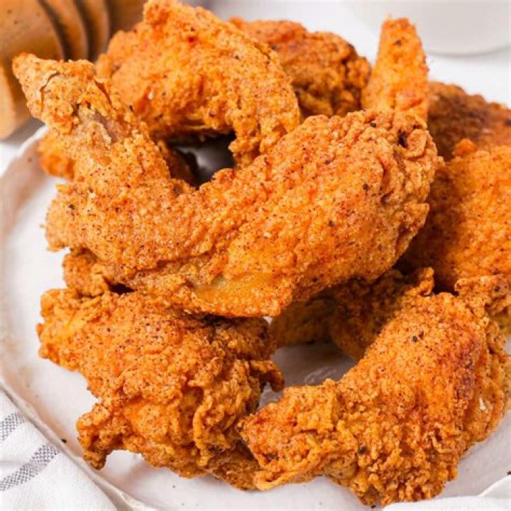 Are bone in wings breaded?