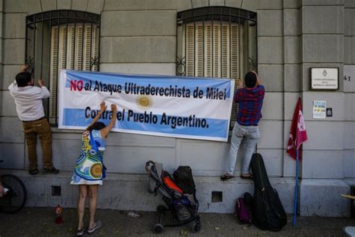 Argentinian court overturns Milei’s labor rules, in a blow to his reform plans