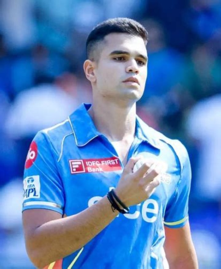 Arjun Tendulkar (Cricketer) Religion, Ethnicity Details: Is he a Muslim Or Hindu?