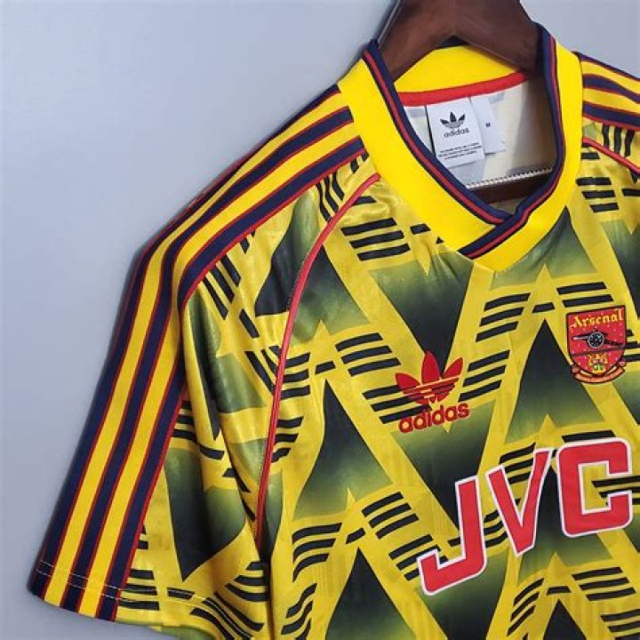 Arsenal fans are fuming after vintage adidas ‘Bruised Banana’ kit is relaunched but costs a whopping £75 – The Sun