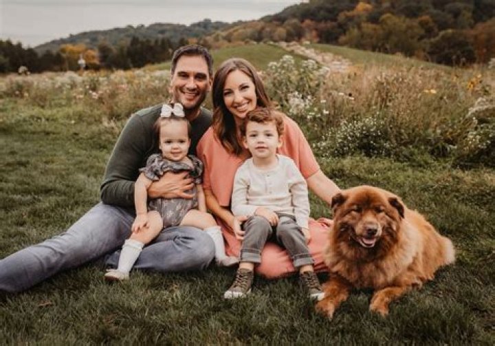 Ashley Dougherty (WTAE TV) Bio, Wiki, Age, Height, Parents, Husband, Married, Baby, Ring, Salary, Net Worth