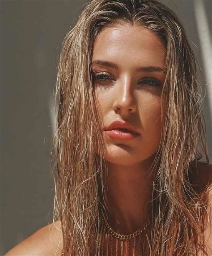 Ashley Greene Wiki, Biography, Net Worth, Age, Family, Facts and More