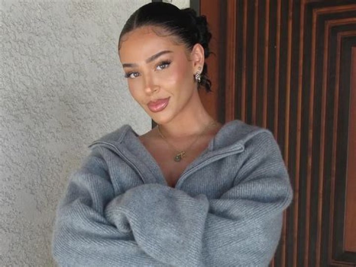 Ashlyn Castro Model Biography, Age, Height, Net Worth, Partner
