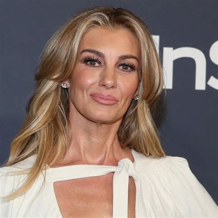
Barbara Hill
Net Worth

