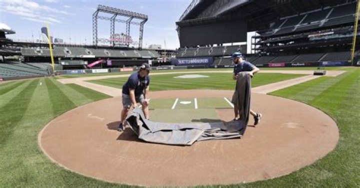 Baseball players respond to MLB on virus protocols