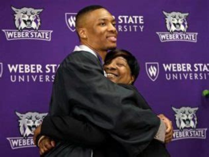 Blazers’ Damian Lillard Earns College Degree, Fulfilling Promise to His Mother
