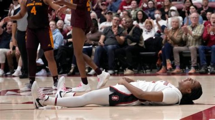 Block or charge? New rule for once-contentious call leading to a more free-flowing game