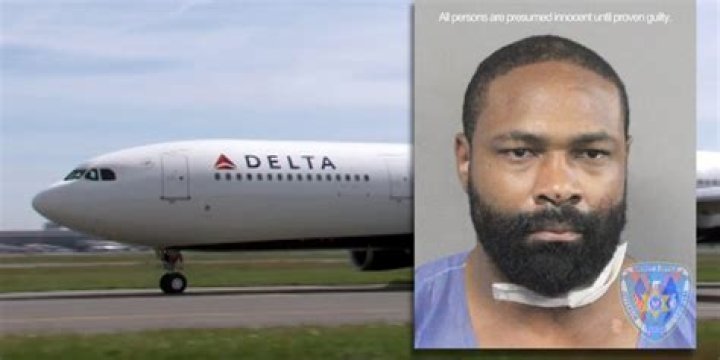 Bloody passenger subdued on Delta Air Lines flight landing in New Orleans after threatening attendant