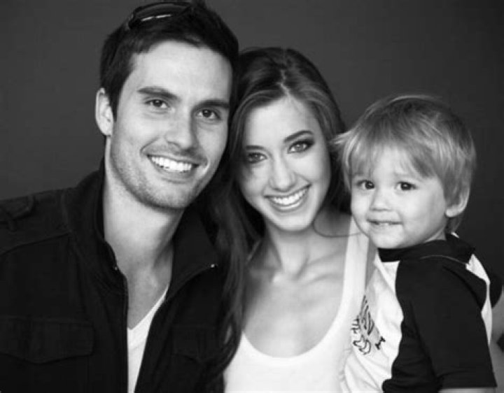 Bobby Vivid Wiki, Age, Height, Wife, Family, Daughter, Net Worth, Biography & More