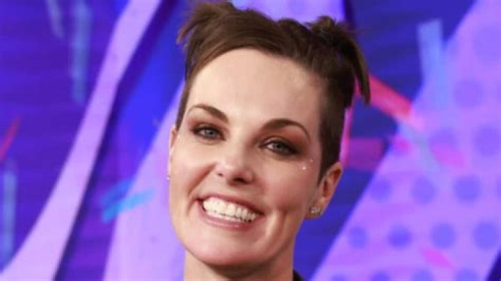 Bowie Jane returns to social media, shares photo with Jag’s family