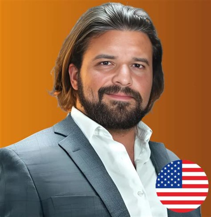 Brandon Herrera Vita lavorativa, matrimonio, valore patrimoniale e biografia