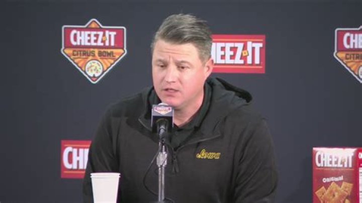 Brian Ferentz: Hawkeyes ‘not about one person’