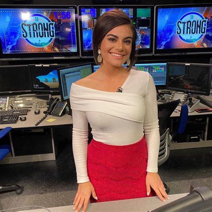 Camilla Rambaldi (KABB/WOAI) Bio: Husband, Salary, Body