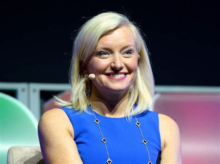 
Carolyn Everson
Net Worth
