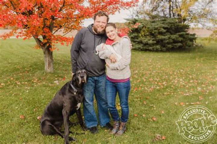 Charles Pol's Wiki, wealth, dating. Who is Dr. Pol’s adopted son?