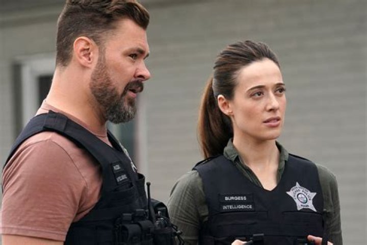 Chicago P.D. recap: Burgess questions returning to Intelligence