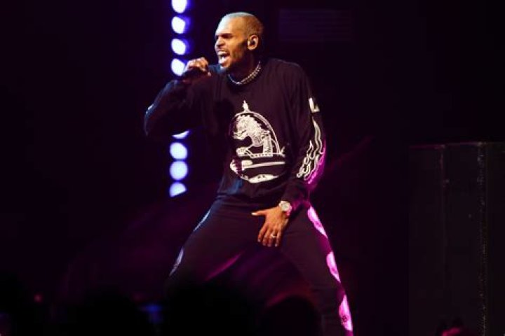 Chris Brown’s AMA Michael Jackson tribute canceled