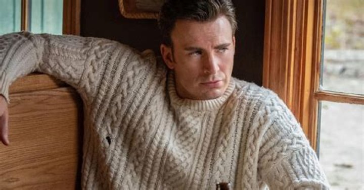 Chris Evans Reveals Knives Out Co-Star That Almost Made Him Laugh Every Scene